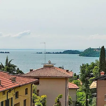 Valle Fiorita 42 - View 아파트